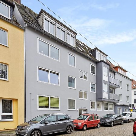 Amazing Apartment In Bremerhaven With Kitchen Exteriör bild
